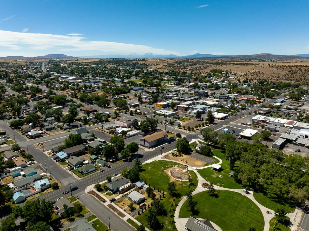 Discover the diverse activities and attractions awaiting you in Madras, Oregon.